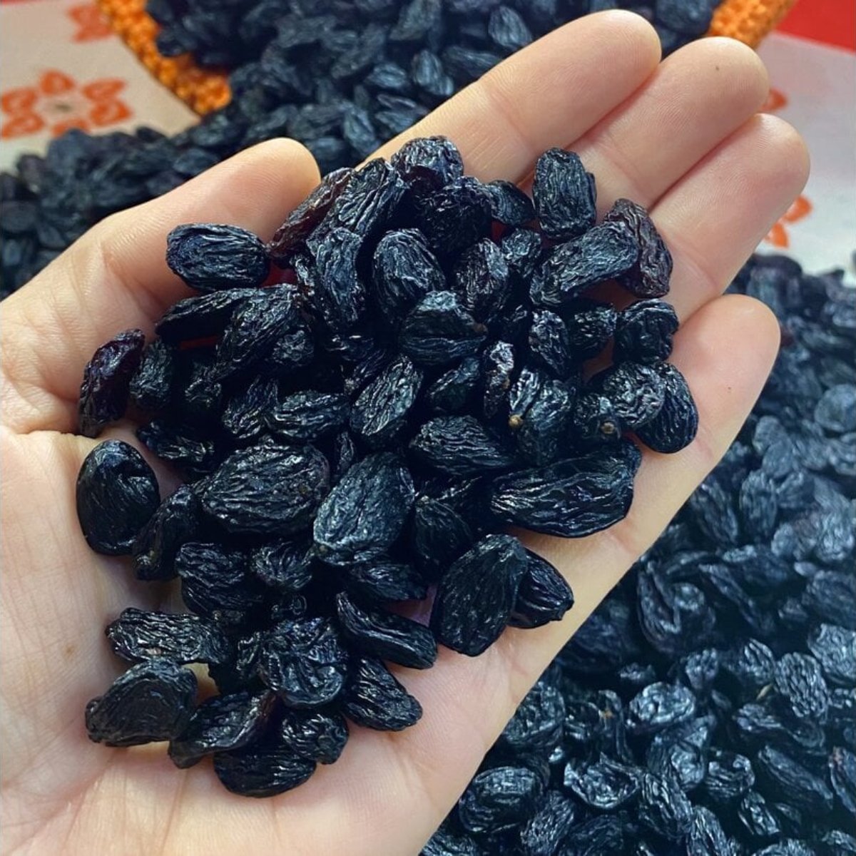 Doğal Çekirdeksiz Türkmen Üzümü (Kan Üzümü) Premium 1000g