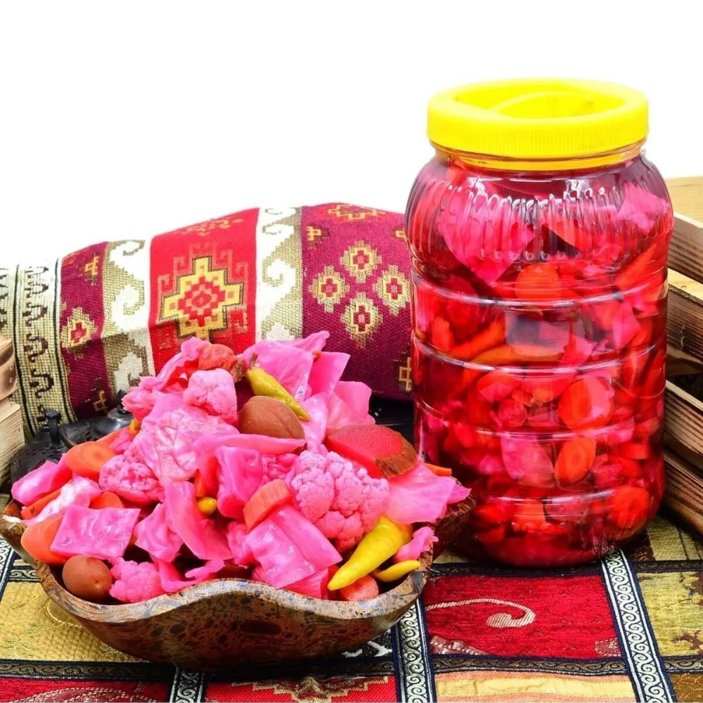 Kırmızı Karışık Turşu 3000g